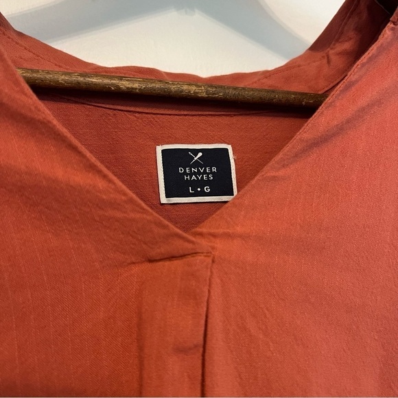 Denver Hayes Women's Size Large Rust Collared tee - Picture 5 of 9